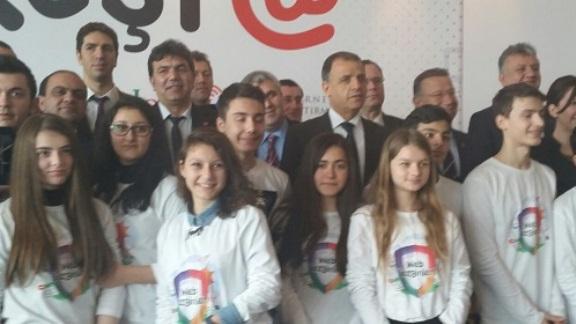 Bilinçli İnternet Hareketi Projesi´nde Adile Mermerci Anadolu Lisesi İstanbul 5.si oldu