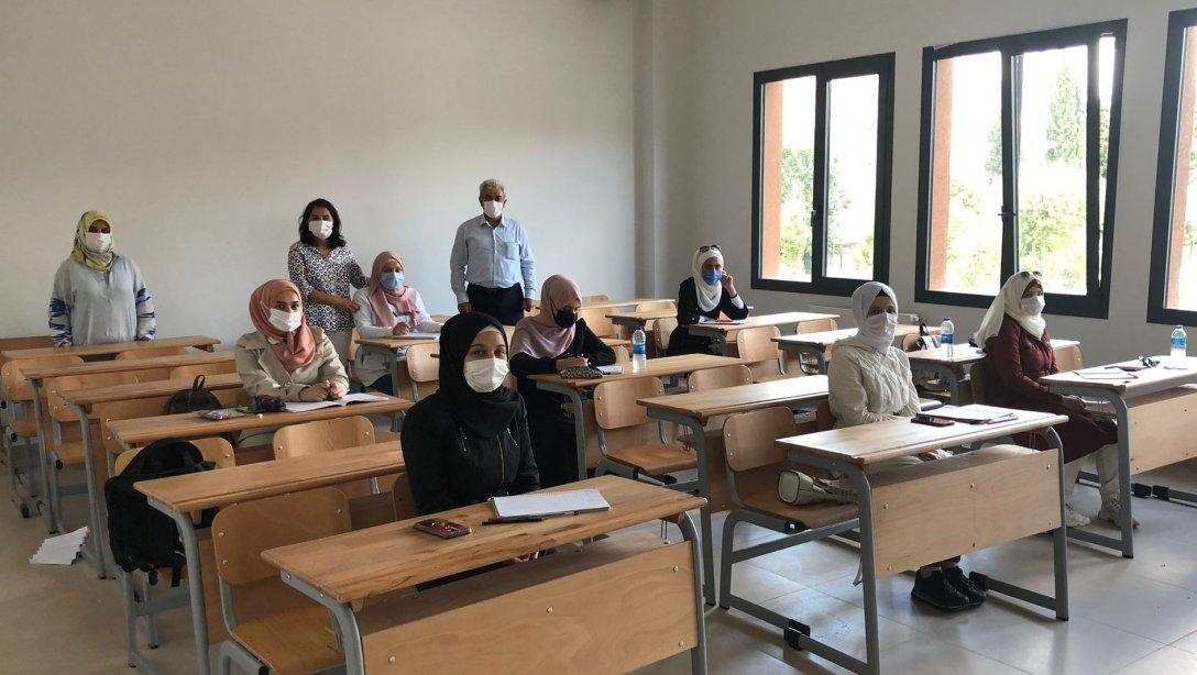 İlçe Millî Eğitim Müdürümüz Sayın Ali Yeşilyurt Suriyeli Öğrencilere Yönelik Destekleme ve Yetiştirme Kurslarını Ziyaret Etti