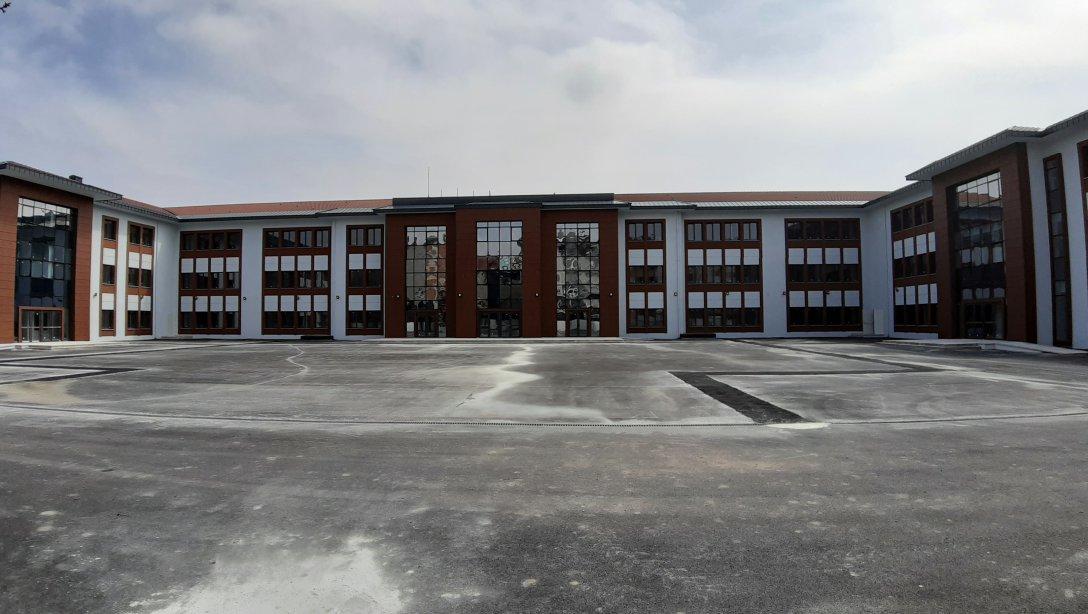 Zeytinburnu Kız Anadolu İmam Hatip Lisesi Yeni Binası 2021-2022 Eğitim Öğretim Yılında Hizmete Girecek